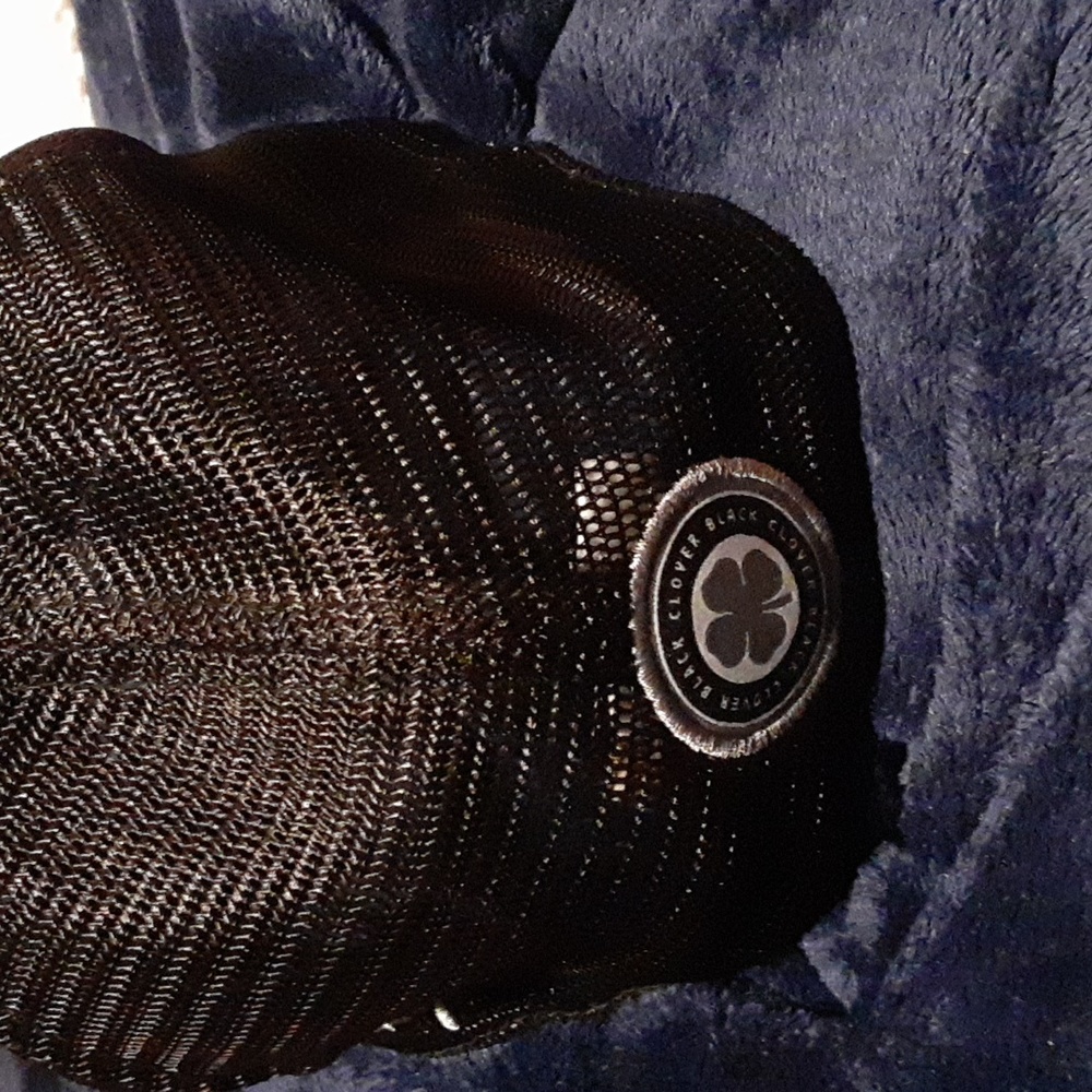 Hat - Picture 2 of 4